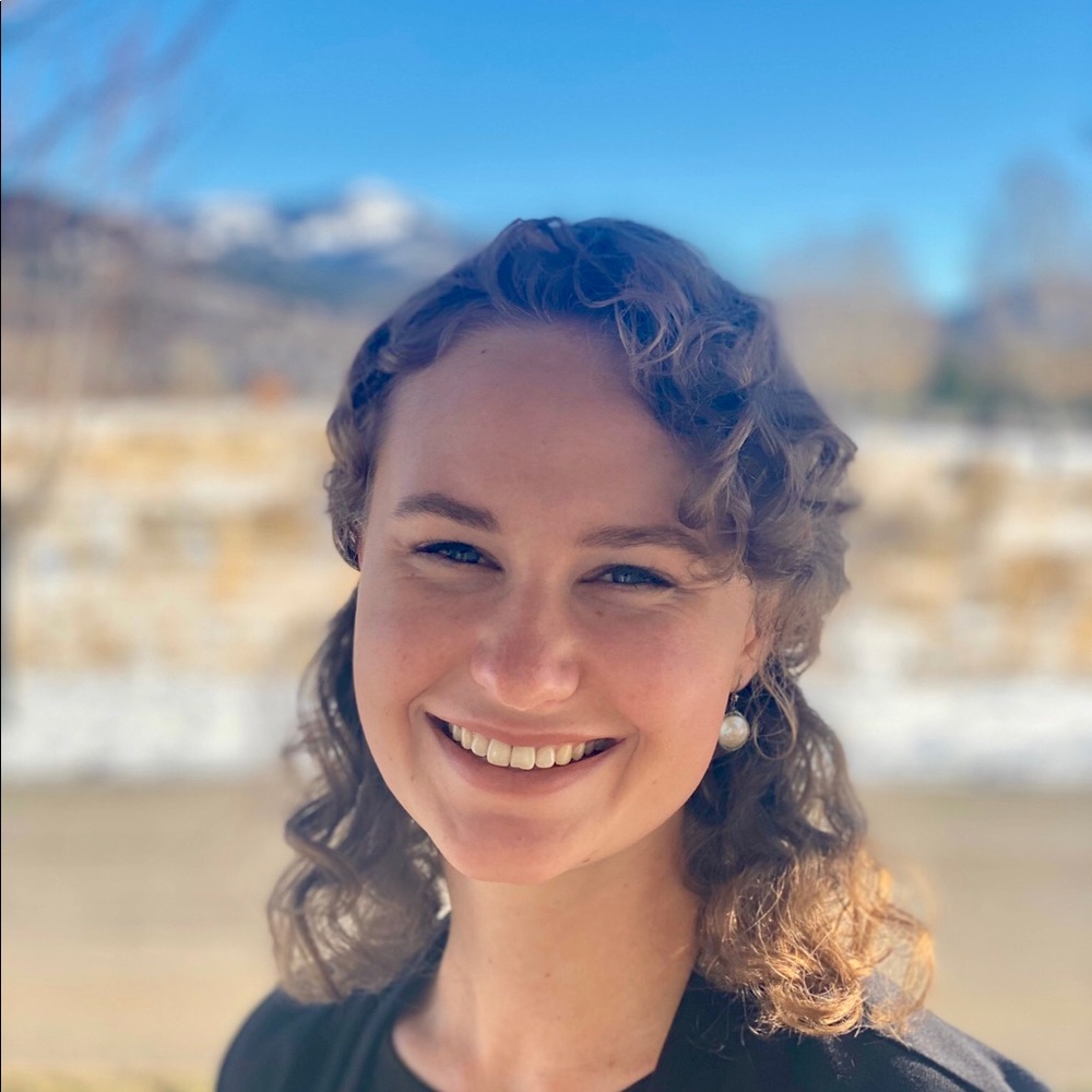 Meet your Posher, Emma